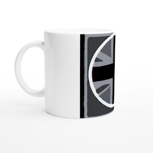 Caneca decorativa, caneca Union Jack, desenhada à mão, caneca com design preto e branco, patriótica, variação da bandeira britânica, design original, sem palavras