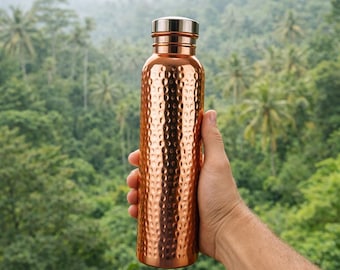 Handmade hammered copper bottle 800 ml | Pure Ayurveda water bottle | Healthy and detoxifying water | Wellness accessory | Gift idea