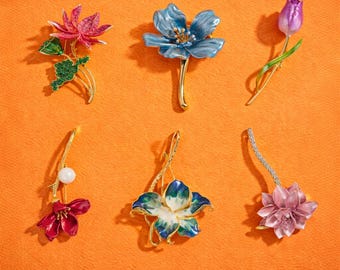 Personalized Iris Brooch | Vintage Birth Flower | Elegant Handmade Jewelry | Gift for Her | Wedding Accessory