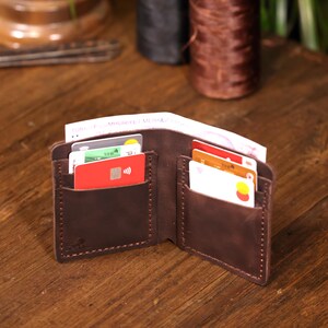 Classic Men's Wallet-A minimalist Gift For Your Loved Ones-A Great Wallet And Card Holder That Will Reflect Your Style-Laser Engraving Free