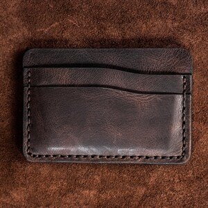 Card Holder - A minimalist Gift For Your Loved Ones - A Great Wallet And Card Holder That Will Reflect Your Style - Laser Engraving Free