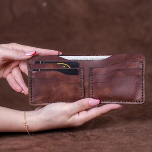 Classic Wallet / A minimalist Gift For Your Loved Ones / A Great Wallet And Card Holder That Will Reflect Your Style/ Laser Engraving Free
