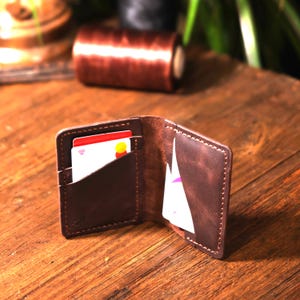 Classic Men's Wallet-A minimalist Gift For Your Loved Ones-A Great Wallet And Card Holder That Will Reflect Your Style-Laser Engraving Free