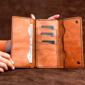 Handmade Leather Long Wallet/Personalized Name and Logo Engraving/Special Gift for Loved Ones/ Personalized/Monogrammed Wallet/Snuff-colored