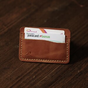 Card Holder - A minimalist Gift For Your Loved Ones - A Great Wallet And Card Holder That Will Reflect Your Style - Laser Engraving Free