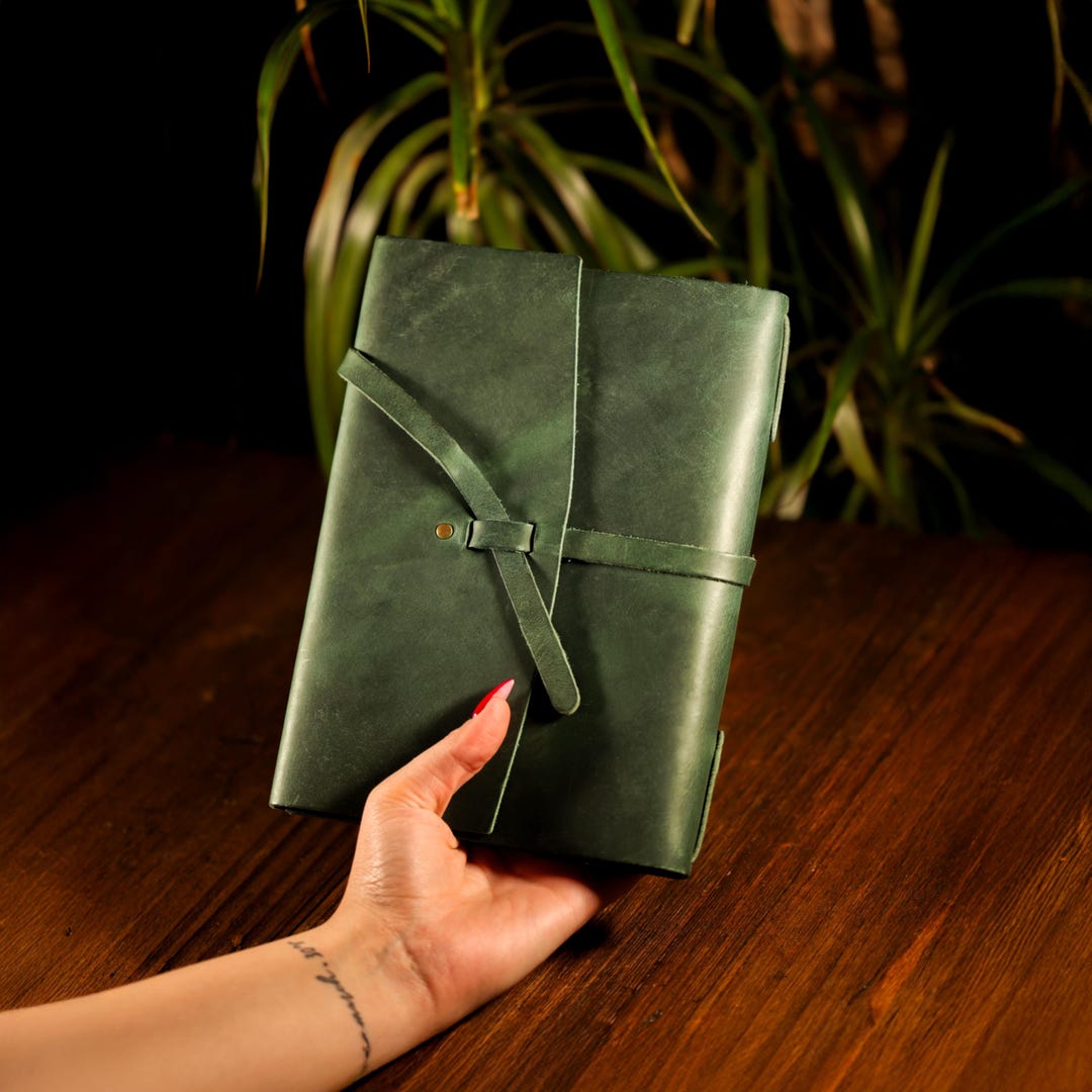 Handmade Leather Journal Set Green A5 Notebooks, Blank Sketchbooks
