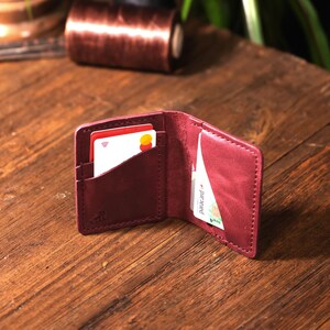 Classic Men's Wallet-A minimalist Gift For Your Loved Ones-A Great Wallet And Card Holder That Will Reflect Your Style-Laser Engraving Free