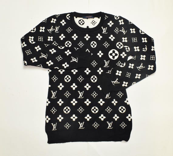 Louis Vuitton, Vintage Louis Vuitton Women's Sweater Size L