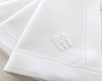 Set of 3 White Cotton Mens Monogrammed Handkerchiefs, Fathers Day Gift, Christmas Gift for him, 2nd Anniversary Gift, Mens Handkerchiefs Set