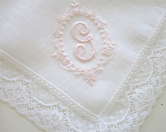 Wedding Handkerchief for the Bride, Bridal handkerchiefs, Monogrammed handkerchiefs, Personalized handkerchiefs, Wedding hankies