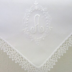 Wedding Handkerchief for the Bride, Bridal handkerchiefs, Monogrammed handkerchiefs, Personalized handkerchiefs, Wedding hankies