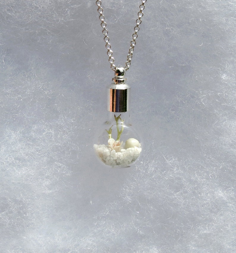 Winter White Terrarium Pendant Necklace Cognac Vial Glass Etsy