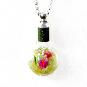 Nature Necklace, Lost World Mini Terrarium Necklace for Spring (bulb), bridesmaids gift