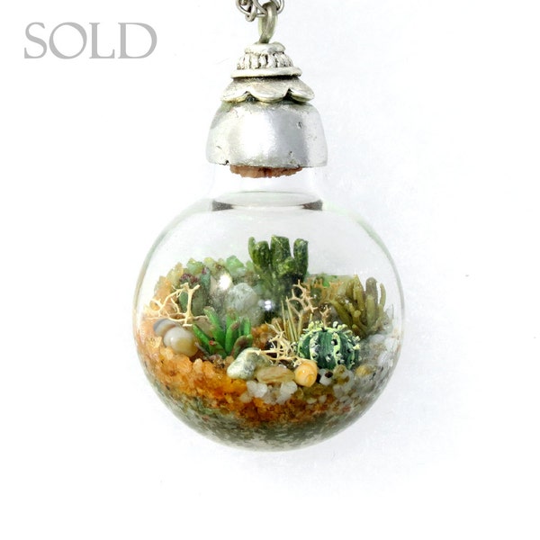 SOLD - Custom Jewelry, Terrarium Necklace, Handmade Necklace, Succulent Terrarium, Nature Jewelry, Terranium, One of a Kind