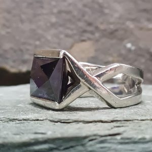 Modernist Sterling Silver Ring with Large Rectangular Purple Stone, Size L (KR0062)