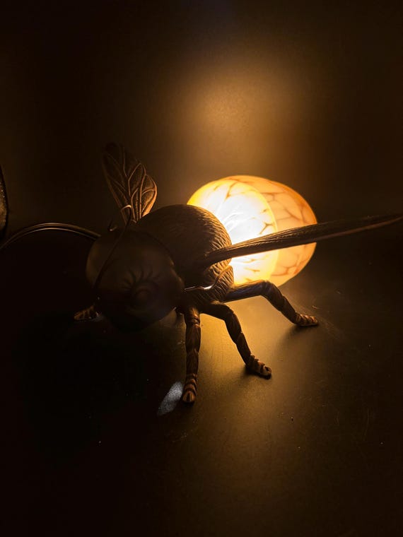 Vintage Honey Bee Lamp - Etsy