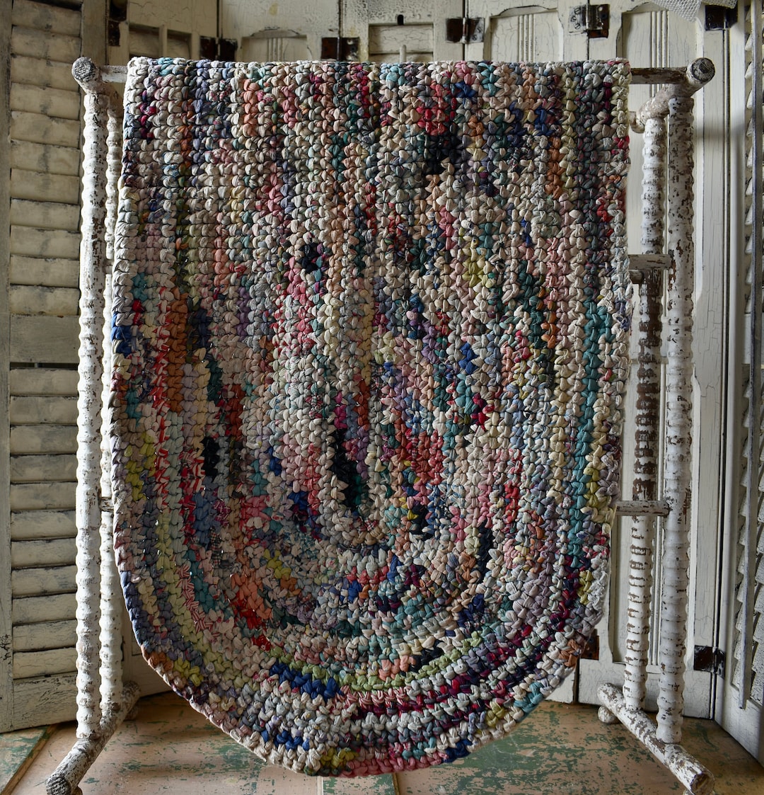 Antique Hand Made Rag Rug Cozy Comfort Petite Rug, Primitive Home ...