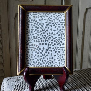 Antique Burgundy Leatherette Frame, Wood Finish Frame, Collectible  Frame, 1940&#39;s Frame, Vintage 8.5&quot; x 6.5&quot; Frame