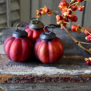 vintage Kugel Style Glass Balls-Pumpkins-Orange crackle glass-Halloween Tree Ornaments
