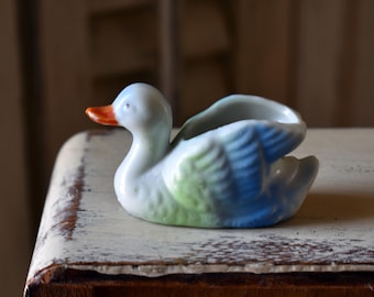 Vintage Swan Figurine: Made in Japan, Soft Blues & Greens
