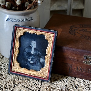 Antique Daguerreotype, Mid 1800&#39;s, Ambrotype, Tintype, Melainotype, or Ferrotype, Collectible Antique  Photo Case, Grandma
