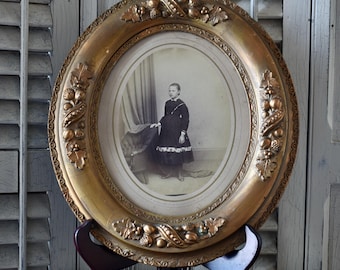 Antique Ornate Gold Oval Frame with Victorian Portrait: 1800s Home Decor