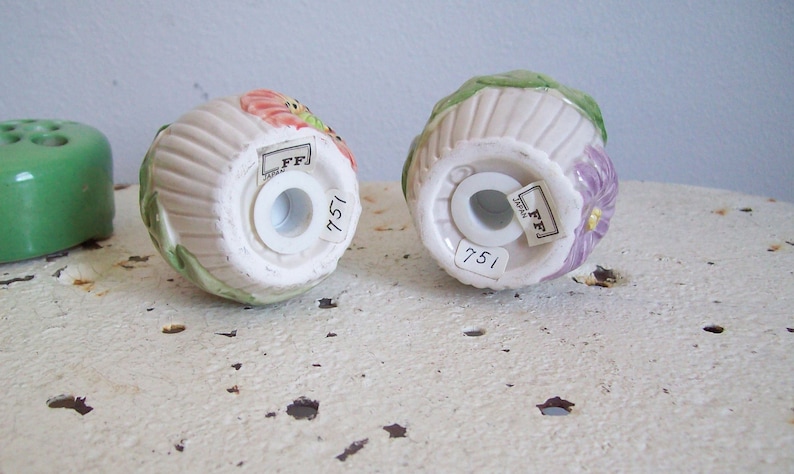 Vintage Fitz and Floyd salt and pepper shakers set Spring Flowers Made in Japan perfect condition free shipping to USA
