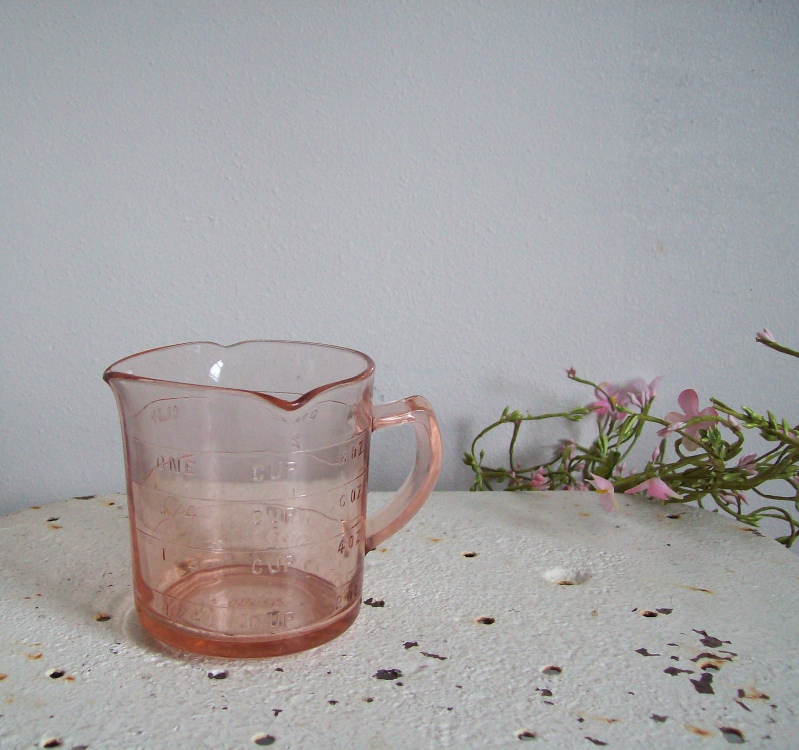 Pink depression glass measuring cup 3 spout Kelloggs by Hazel Etsy