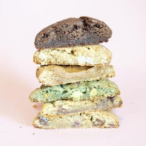 Cookie Gift Box | Bakery Style Cookies | Baked Goods Gifts | Homemade Gifts | Corporate Gifts | Gourmet Cookies | Baby Shower Events