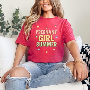Pregnant Girl Summer T-Shirt: Beach Pregnancy Announcement Tee