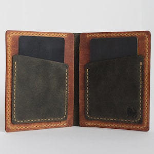 Aros - Olive/Rust, Minimalist Ultra Slim Card Holder, Handmade Bifold Leather Wallet, Compact Card Case, Gift for Him, Unique Gift for Her