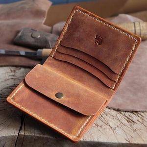 Cartera de cuero plegable hecha a mano, tarjetero multifuncional artesanal con monedero, billetera vintage, regalo de cuero único para él.
