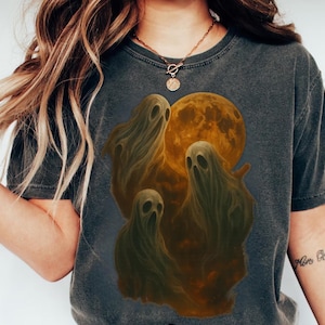 Comfort Color Cute Ghosts s Shirt – Funny Vintage Ghost Tee, Spooky Season Aesthetic, Halloween Lover Gift, Soft Halloweener T-Shirt