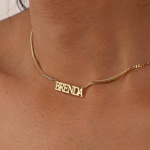 Collier prénom personnalisé : bijoux en plaqué or 18 carats, cadeau personnalisé délicat pour elle, collier de tous les jours, cadeau de Noël