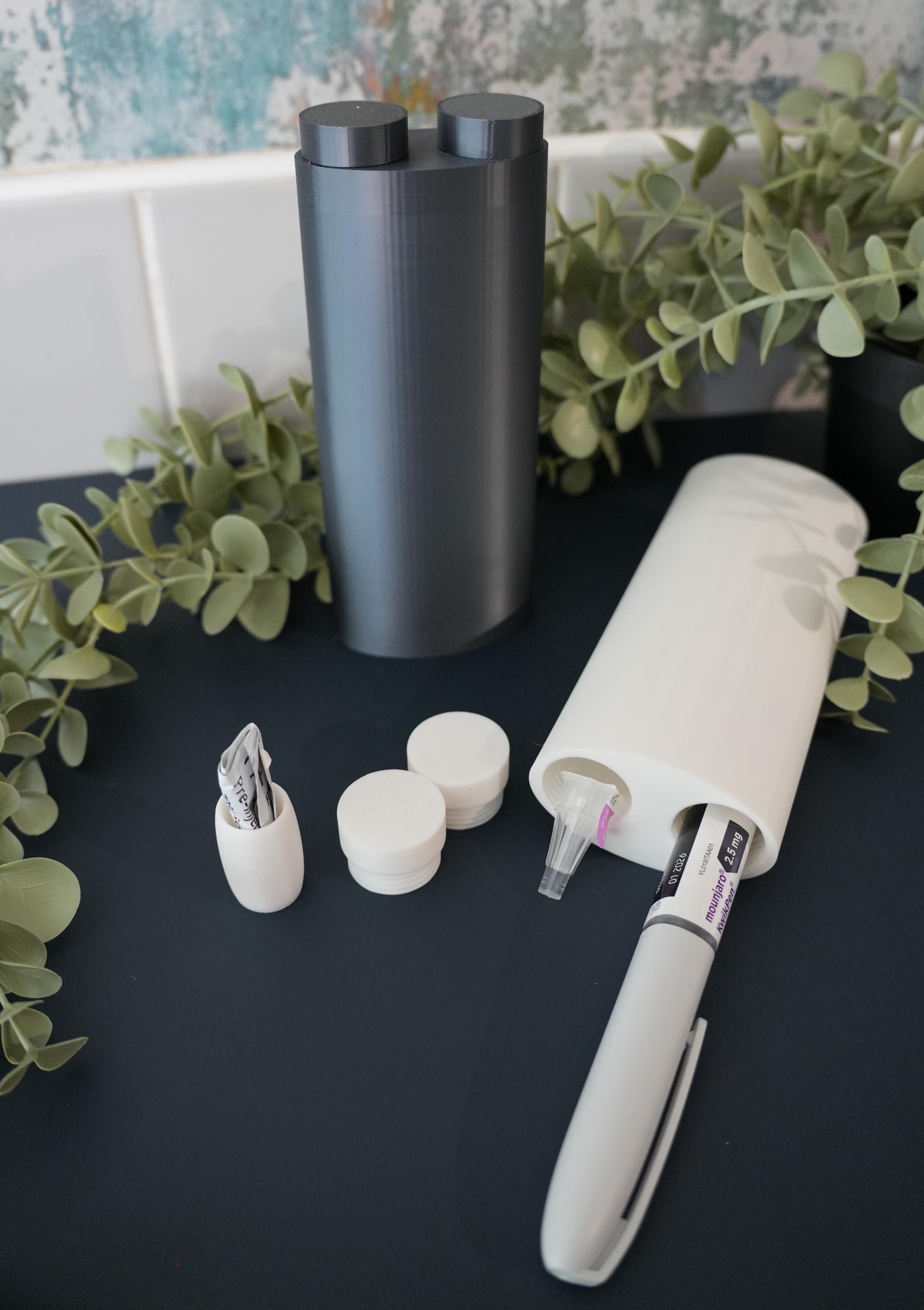 Sleek & Discreet Fridge Case for Mounjaro KwikPens – Secure, Stylish, and Private