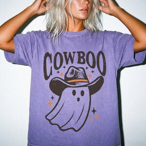 Western Ghost Comfort Colors® Shirt, Cowboy Halloween T-Shirt, Spooky Fall Shirt, Retro Halloween Cowboy Hat Ghost Tee
