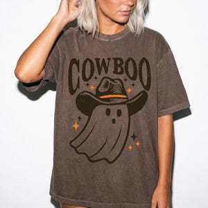 Western Ghost Comfort Colors® Shirt, Cowboy Halloween T-Shirt, Spooky Fall Shirt, Retro Halloween Cowboy Hat Ghost Tee