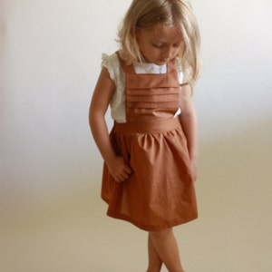 Schoolhouse Pinafore / PDF sewing pattern / sizes toddler 12m to 10/12 / Instant download image 2