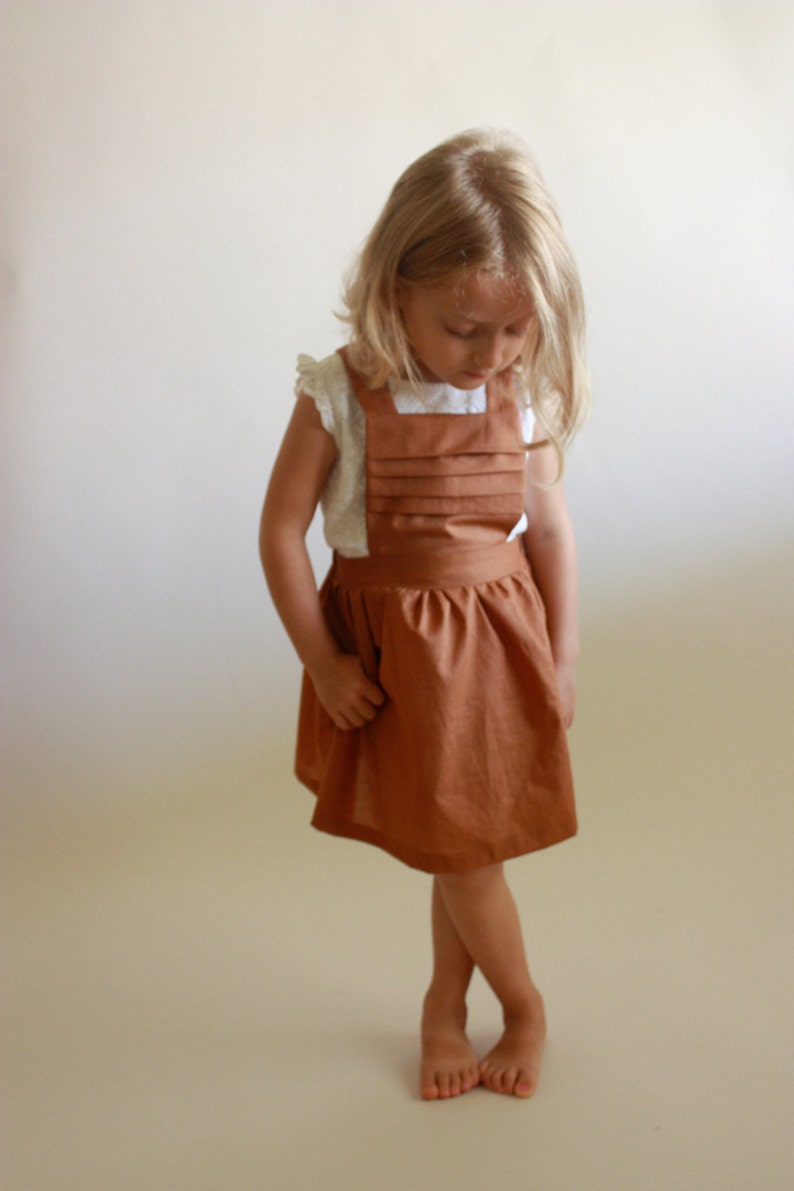 Schoolhouse Pinafore / PDF sewing pattern / sizes toddler 12m to 10/12 / Instant download image 2