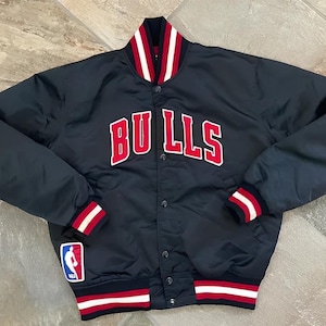 Chicago Bulls Satin Basketball Jacket, Lettermen Bomber Jacket varsity Jacket, Embroidered Jacket, Unisex