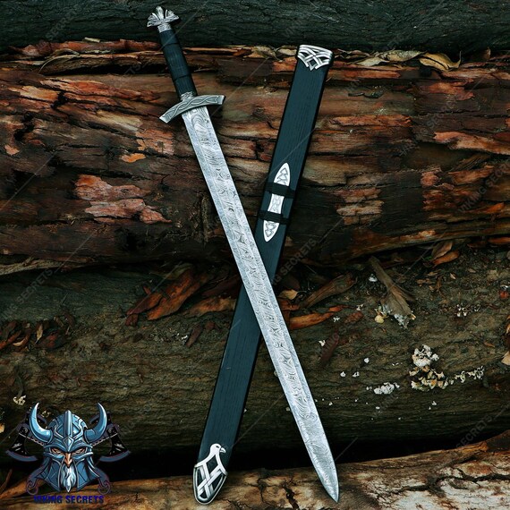 Hand Forged Damascus Steel Viking Sword - Cosplay or Wedding Gift