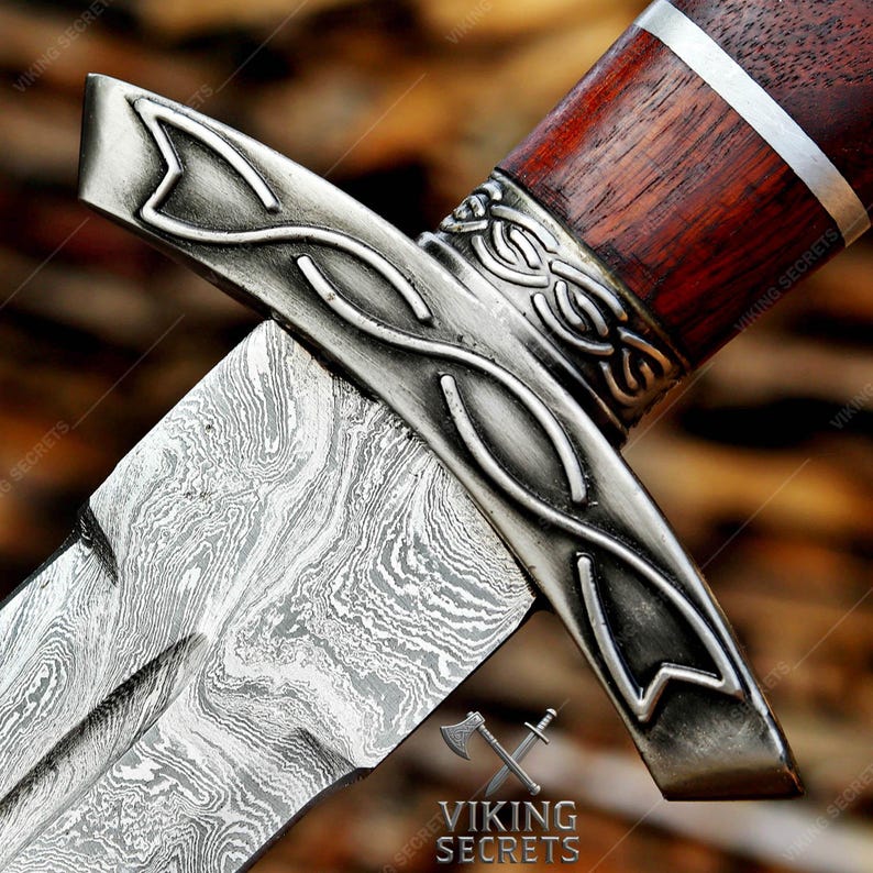 Espada vikinga de acero de Damasco forjada a mano: regalo para cosplay o boda. imagen 4