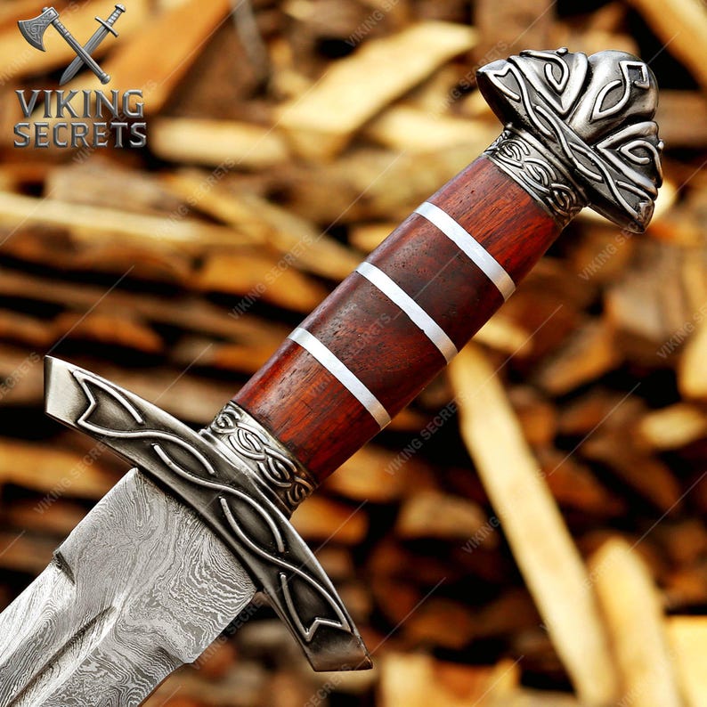 Espada vikinga de acero de Damasco forjada a mano: regalo para cosplay o boda. imagen 3