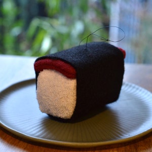 Spam musubi (sushi) ornament
