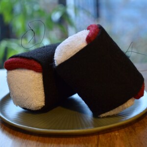 Spam musubi sushi ornament image 2