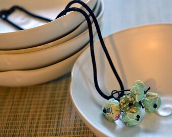 mini chirimen hanamaru necklace turquoise