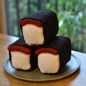 Spam musubi sushi ornament image 3