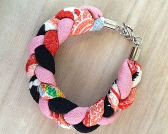 braided chirimen cord bracelet black/pink
