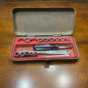 Vintage Craftsman 1/4 inch Drive Socket set with 5 inch breaker bar incomplete
