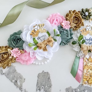 König der Löwen-Baby-Dusche-Schärpe und Pin-Set Mami zu sein Sash mit Daddy zu sein Pin Simba Nala Thema Baby Shower Jungle Safari Gender Neutral